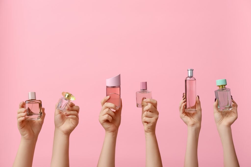 چگونه عطر مورد علاقه مان را کشف کنیم؟